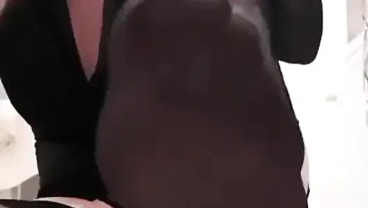 Yüksek topuklu ayakkabılarla ayaklarıma takıntı