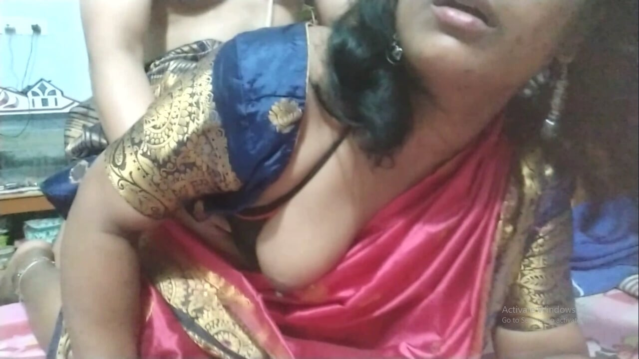 Hintli ateşli yenge twinkle yarak emiyor ve sert sikişiyor xhamster 2024