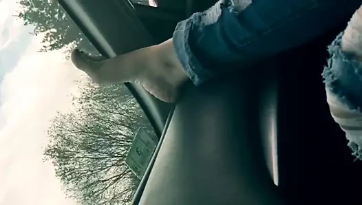 Ayak parmaklarını eve götürmek