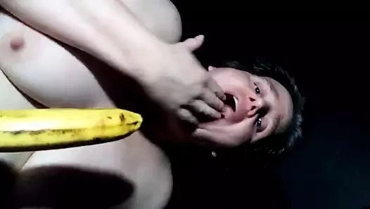 Kinky kız seni sert cum yapmak istiyor