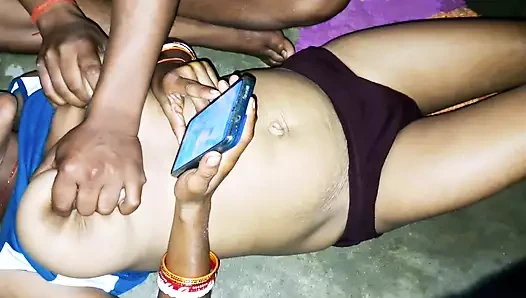 Hintli köylü ateşli kızlar seks yapıyor