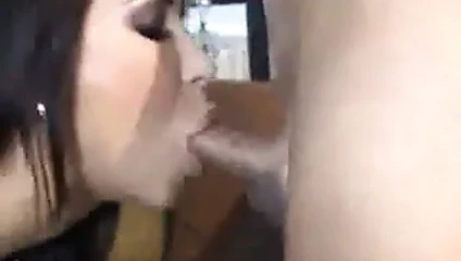 Esmer wuth dev vücut