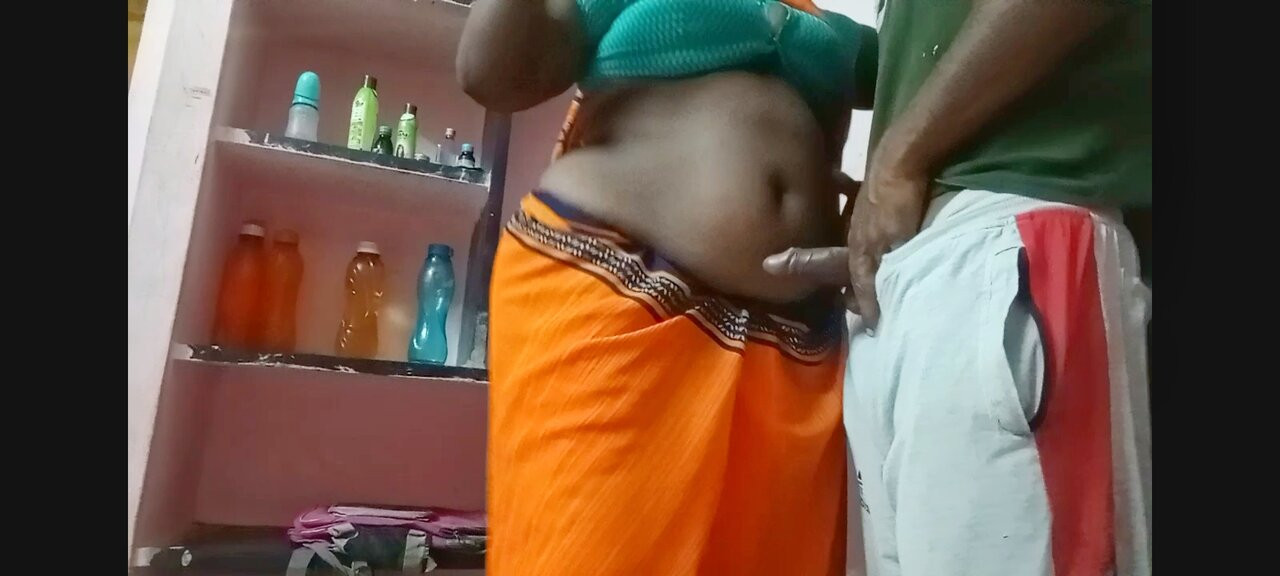 Güzel tamil eş içinde navel emme ve dil yalama seks video bölüm 2