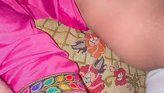 Desi Bhabhi Ki Chudai Hindi Urdu Video