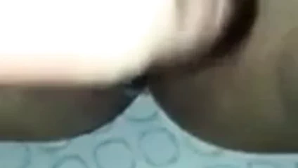 Kız arkadaş sikikleri ve yalvarır için Creampie