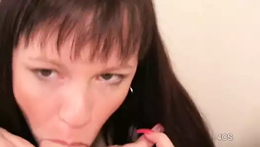 Olgun cin 4 saksocu oral seks