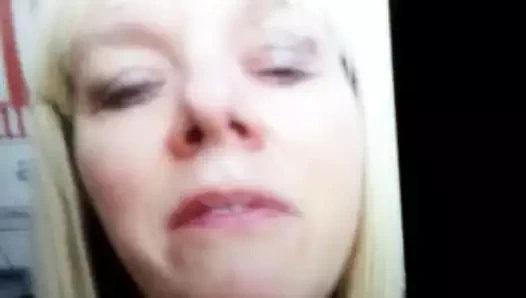 Brenda justice seksi sarışın