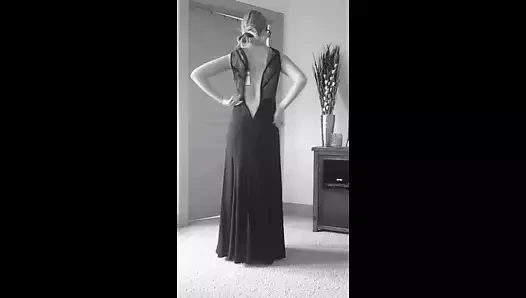 Seksi yavaş striptiz