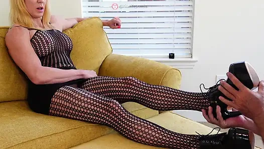 İtaatkar sürtük bana ihtiyacım olanı verdi - anal bekaret