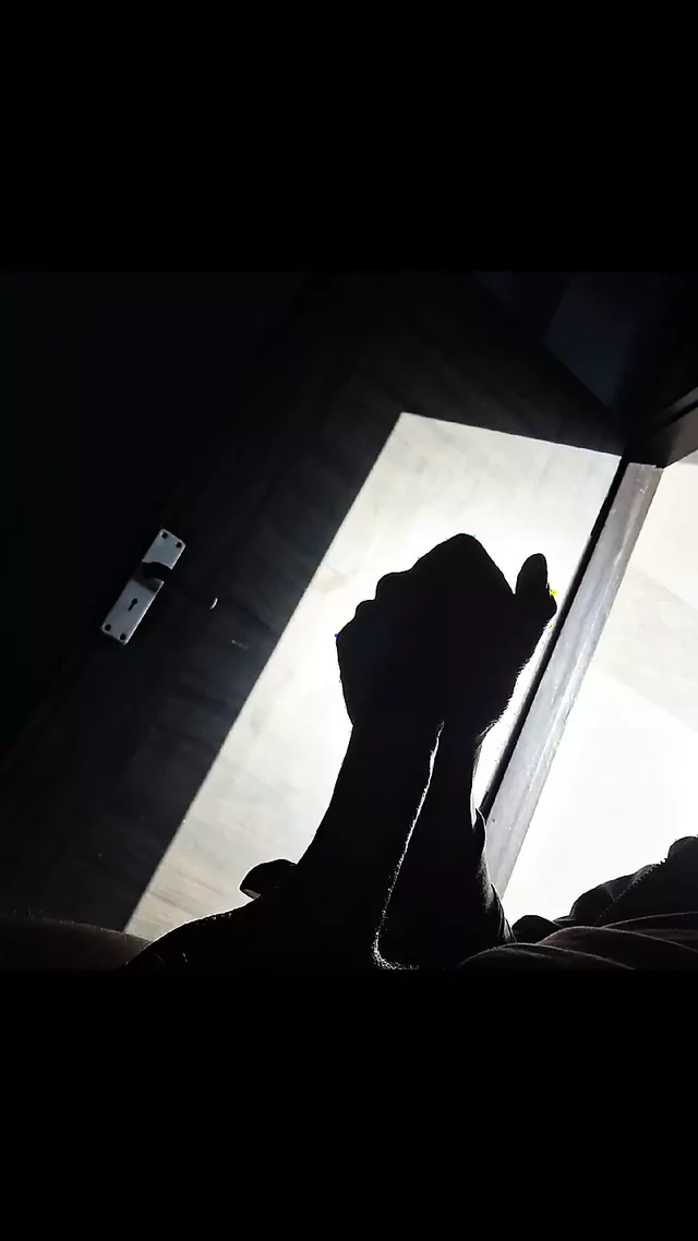 Масляный массаж индийского хуя, готовлюсь к еще одному камшотом