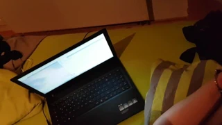 Blind gefesselt und geblasen