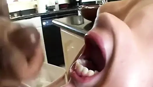 yaramaz sarışın lanet içinde ırklararası üçlü