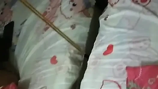 Amcığını arkadan yiyorum