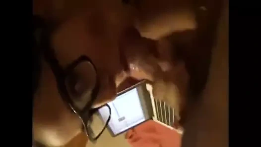 Sıcak İtalyan gets bir güzel yüz