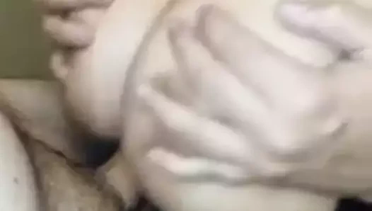 Şeker seviyor horoz arasında ona büyük memeler