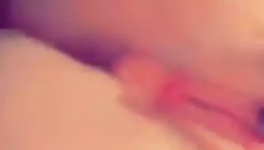 Kızım alay etmeyi seviyor