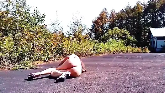 Spring Park'ta çıplak pai-chan