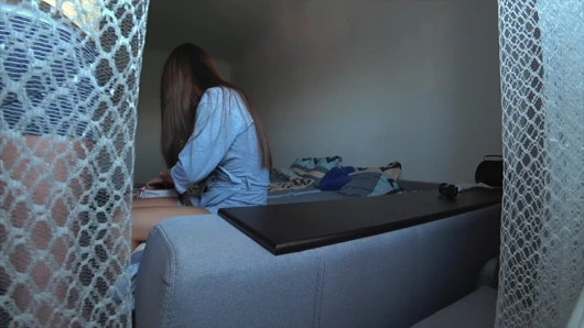 Hile. Evli kadın kocasını en iyi arkadaşıyla aldattı. Taboo Sex