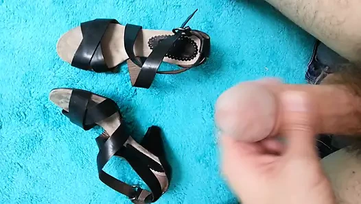 Kayınvalidenin ayakkabıları