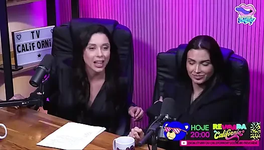 Gi Genesini ve Flora Favaretto ile ateşli podcast