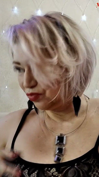 Aimee ateşli orta yaşlı seksi kadın SSCP'deki en iyi yarak emici üvey anne... ))) | Klip 1
