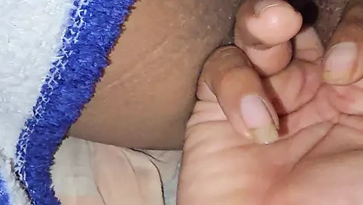 Ev yapımı anal üvey babam götümü sikini sokmaya hazırlıyor