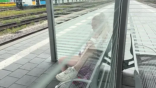 Horny slut makes it on the train track