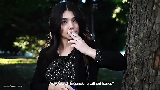 Zarina ile sigara içme röportajı
