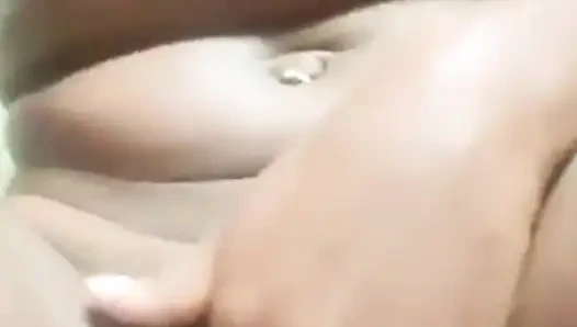 Islak amcığıma mastürbasyon yapıyor bölüm 8