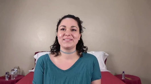 Çaresiz amatörler oyuncu seçmeleri - Kimmy, Betty, Caralynn, Alithsha ve diğer büyük memeli anneler amlarını genişletiyor