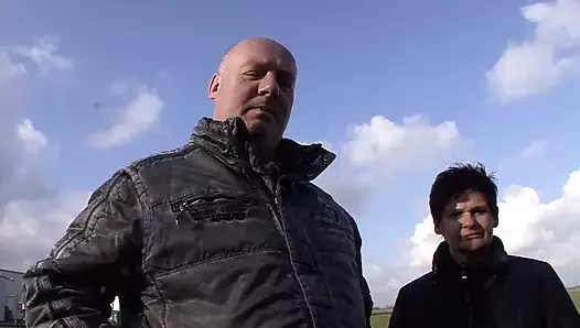 Olgun Alman seks için bir vahşi orospu