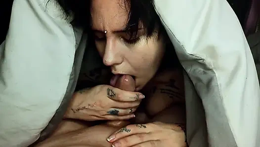 Yatakta sabah saksosu