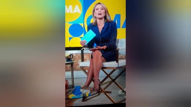 Amy Robach beni sert boşaltıyor