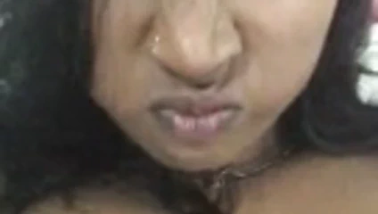 Hint nri siyah bigg göğüsler yenge 16