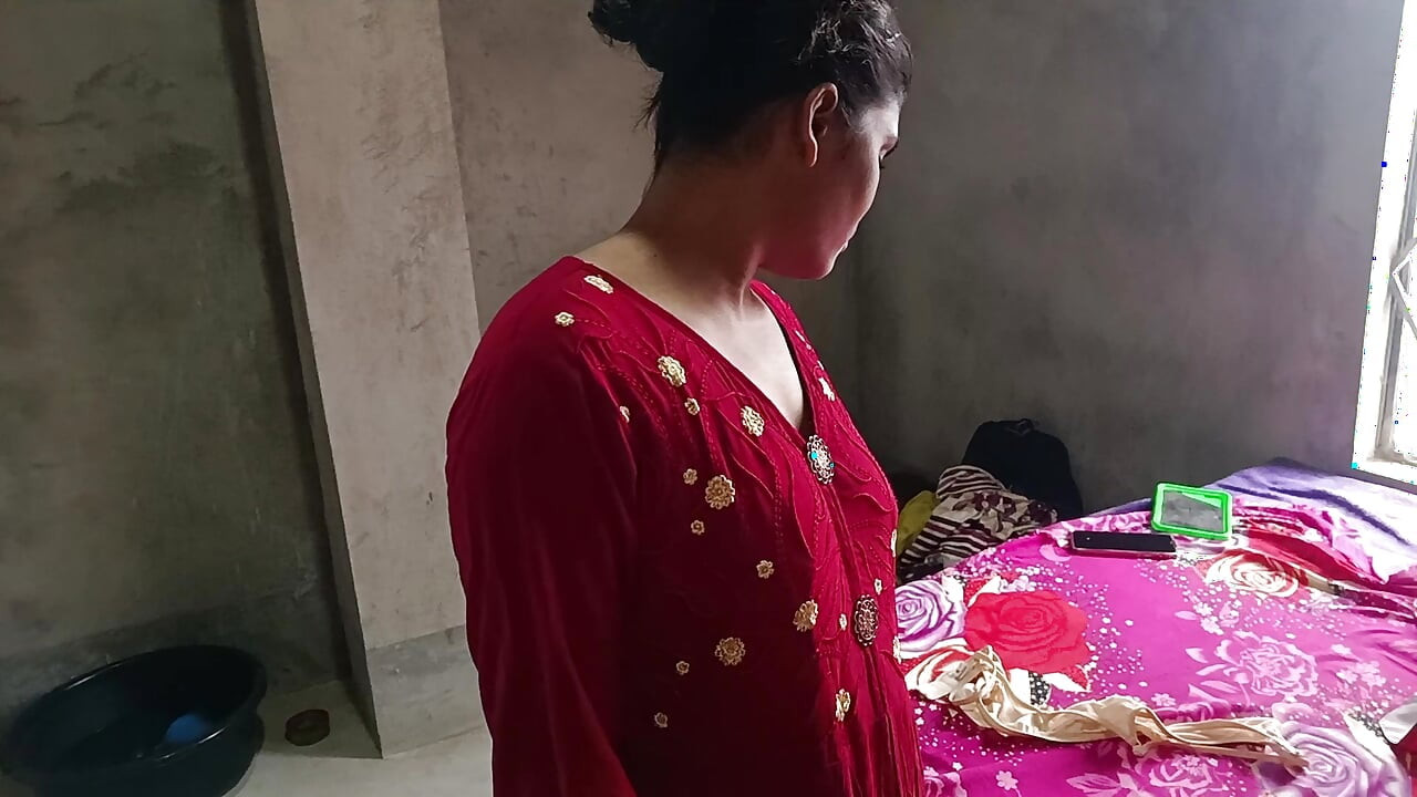 Hintli kadın ve kocası yeni seks yapıyor