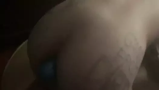 Şatonun dış avlusu wilder beyzbol sopası sikikleri