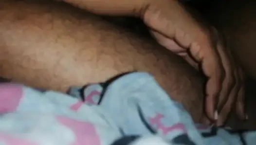 Kayınpederin devasa yarağı üvey kızı için sarinin altında takılıyor