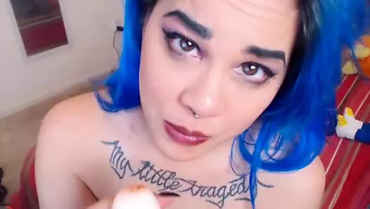 Derin boğaz uzmanı harley lüks aşırı öğürme yapar