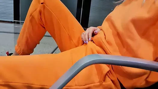 Havaalanı tuvaletinde daha fazla riskli mastürbasyon bekleyemez