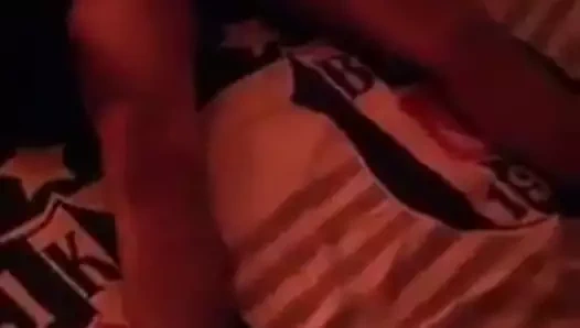 cuckold turk koca karisini siktirirken 31 cekiyor