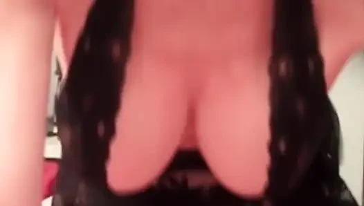 Melanie'nin doyumsuz öğleden sonrası