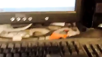 Makine kız makineyi yapar!