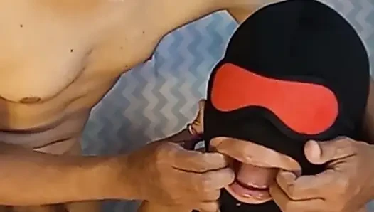 Kız arkadaşım iyi bir gırtlak emici 2p