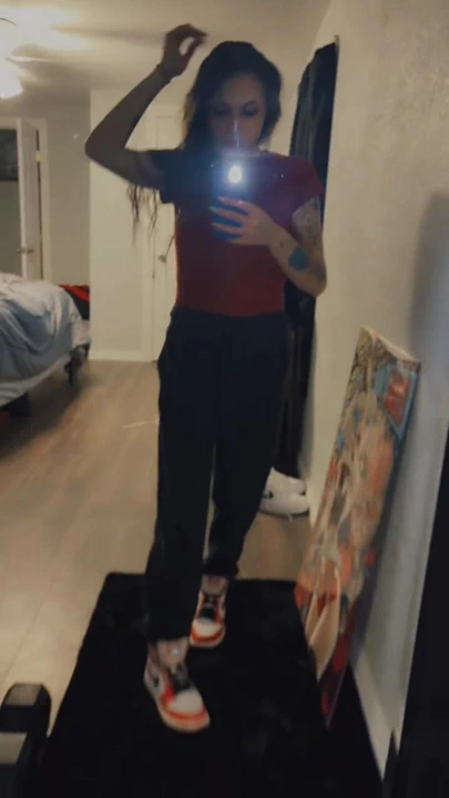 Biraz yarak babaya ihtiyacım var