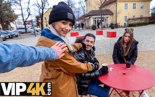 Bu adamı kandırdık ve karısını siktik