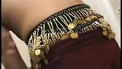 Tatlı Hint güzellik berbat ve sikikleri bir sert horoz