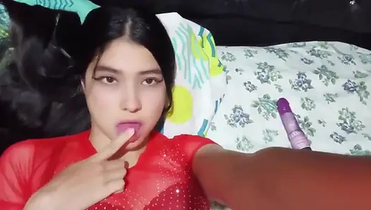 O kadar ateşliyim ki sen beni izlerken kendime dokunmak istiyorum