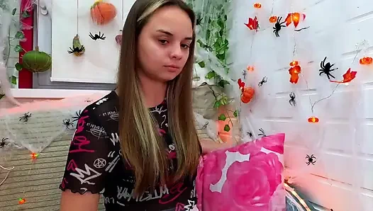 I have a full video on allmylinks Misss_Vikki , and the first 5 subscribers get a free 7-minute video based on your script