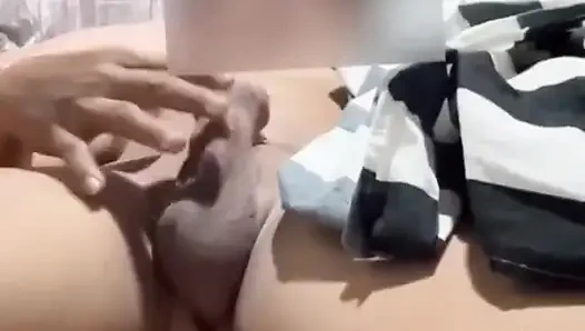 Pinay Asyalı ve üvey erkek kardeş