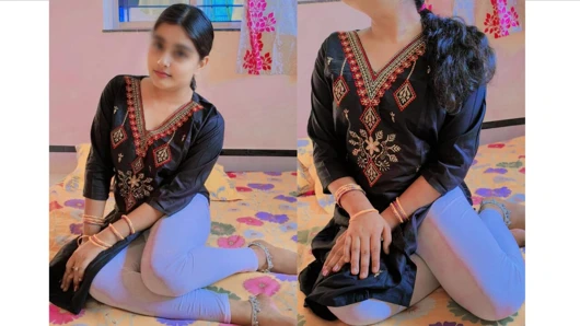 Üvey kız kardeşle özel seks Hintçe net ses, desi köylü üniversiteli kız üvey erkek kardeşi tarafından sikiliyor